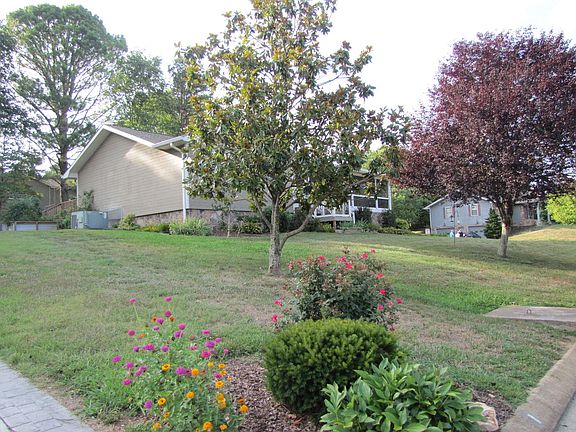 5th image of 5513 Twin Oaks Dr #20