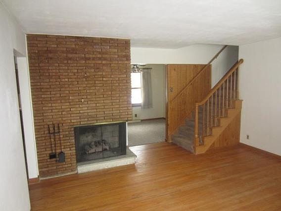 2nd image of 12326 W Grange Ave