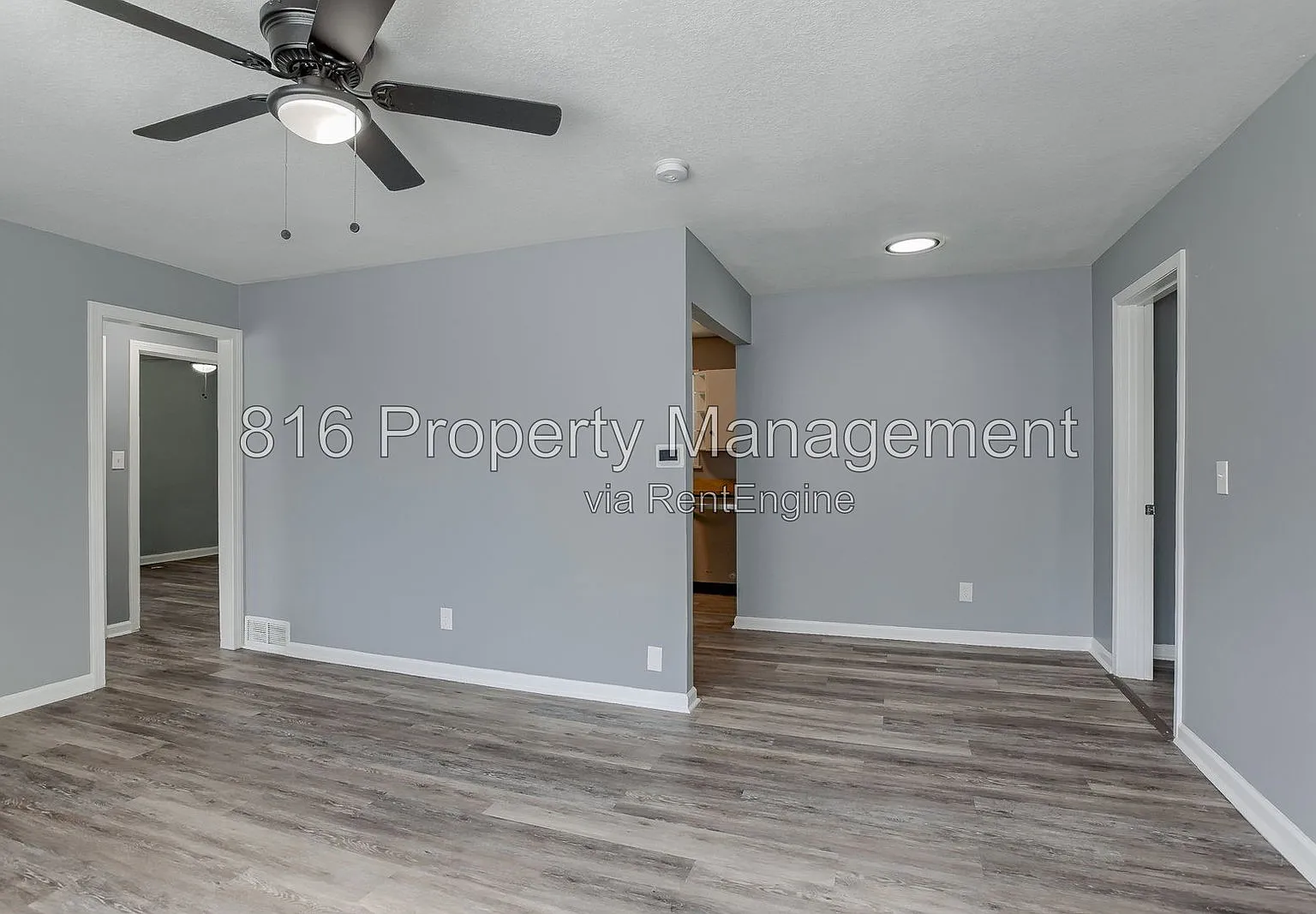 3 bed, 2.0 bath, 1100 sqft, $1,300 — Photo 4