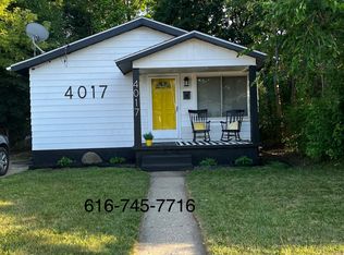 4017 W Kearsley St, Flint, MI 48532