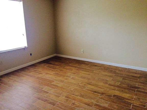 2nd image of 301 Ashley Ave