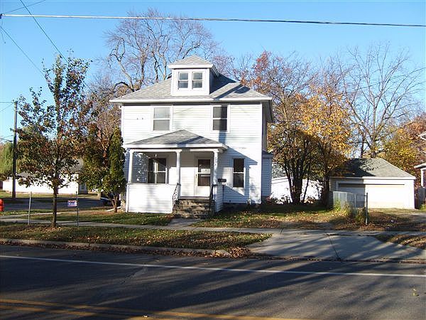214 S Elm St.