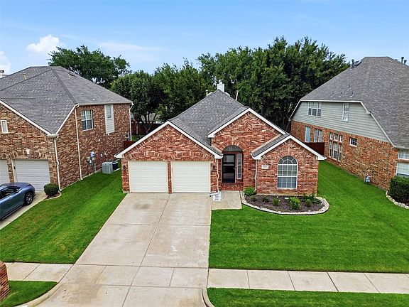 3rd image of 4016 Sharondale Dr