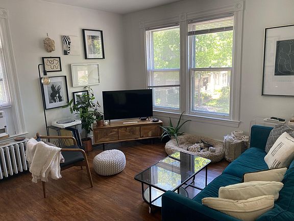 5th image of 183 Circular St #2