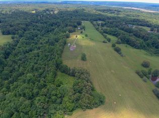 2318 S Hinton Rd, Southside, TN 37171