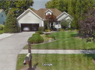 7705 Saint James Dr, Mentor, OH 44060