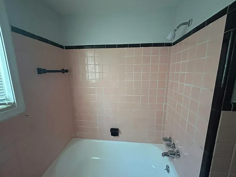 4987 Roosevelt Blvd — Photo 17