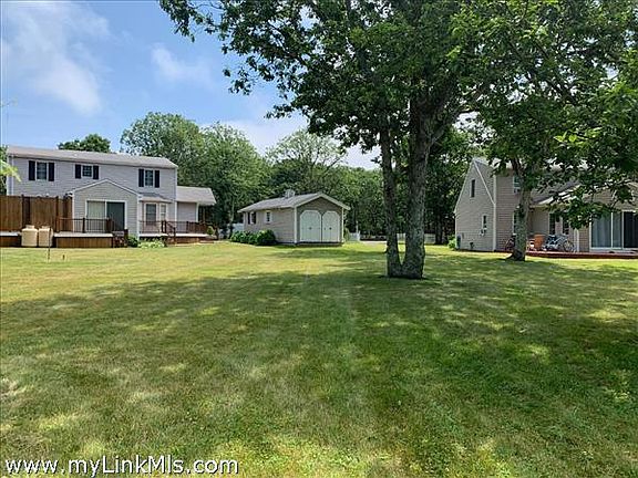 5th image of 8 Smith Hollow Dr