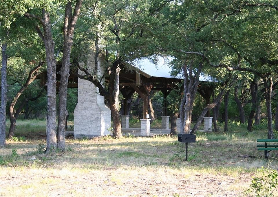 2nd image of 461 Spears Ranch Rd