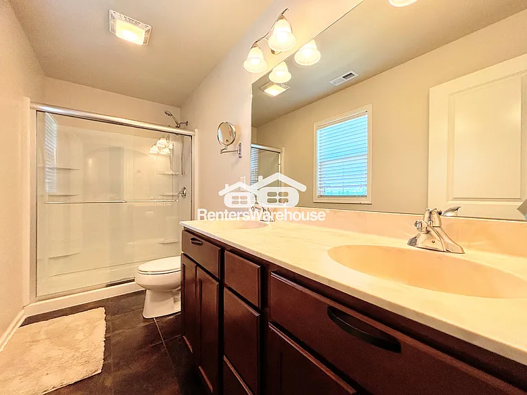 52 SE Booth Ave — Photo 19