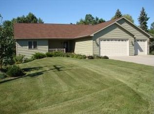 W6877 Rogersville Rd, Fond Du Lac, WI 54937