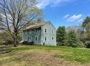 77 Rowell Rd E, Brentwood, NH 03833
