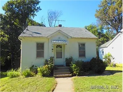 129 E Dunn St photo 1