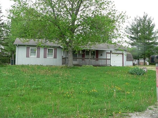 2nd image of 15573 Valleyview Dr