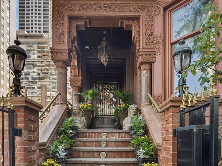 79 E Cedar St