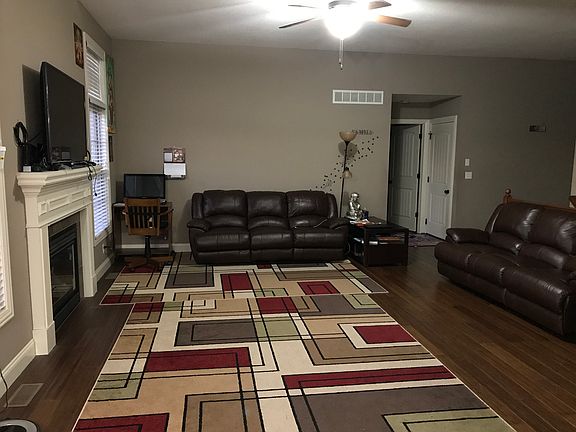Living Room Main Level