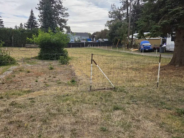 Nka Ladd St, Medical Lake, WA 99022