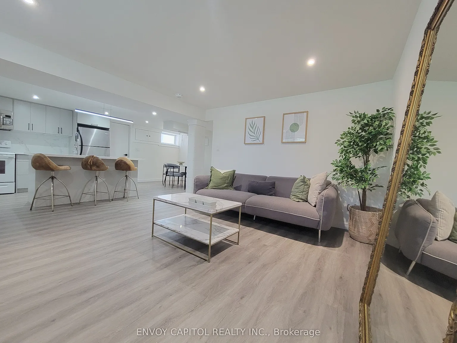 2 bed, $2,600 — Photo 1