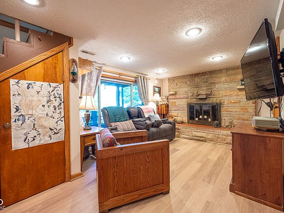 35th image of 3410 S County Road 800 W