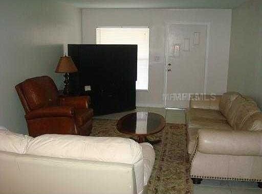 2nd image of 118 Bosphorous Ave