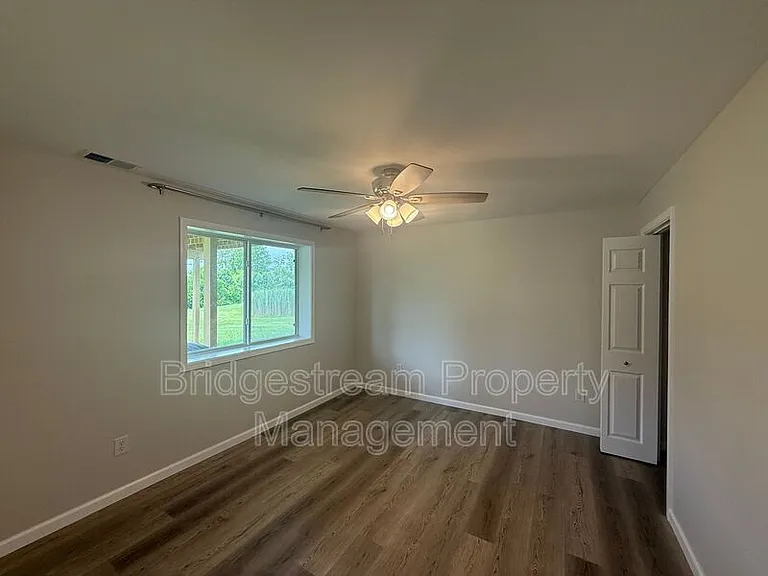 4144 Forestedge St — Photo 8