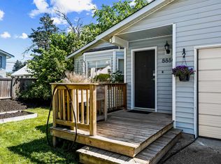 8880 Allard St, Chilliwack, BC V2P7L4