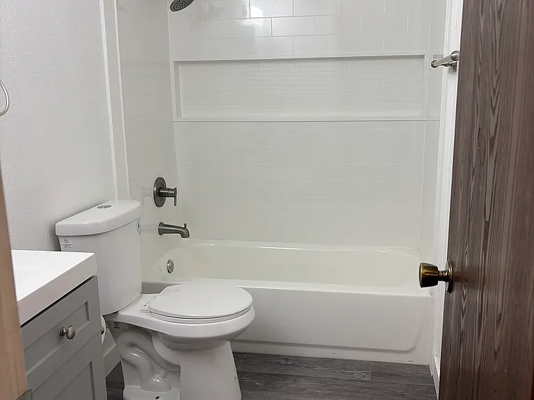 Carbondale Dr — Photo 1