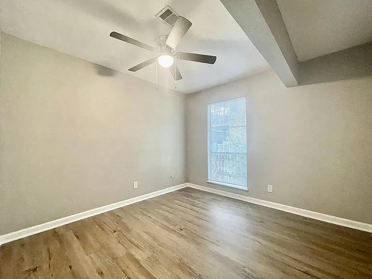 205 S Mitchell St — Photo 20