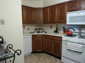 5th image of 16 Crestview Ln Unit 6