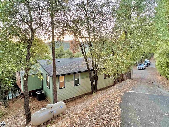 2nd image of 20710 Ponderosa Way