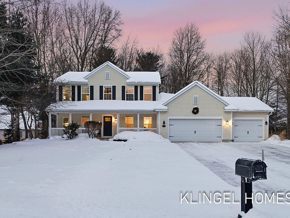 1st image of 328 Boulder Dr