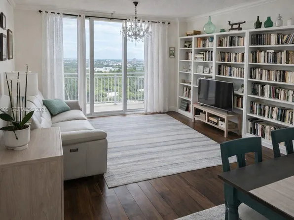2665 SW 37th Ave APT 1512, Miami, FL 33133