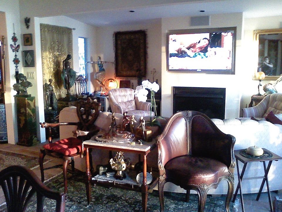 2nd image of 22 Sandy Beach Rd
