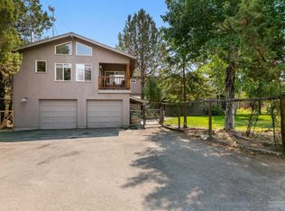 19005 Couch Market Rd, Bend, OR 97703