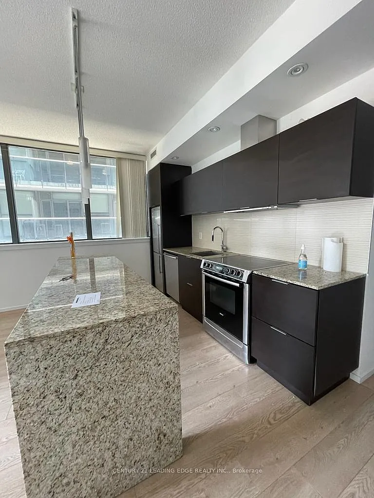 2 bed, $3,500 — Photo 4
