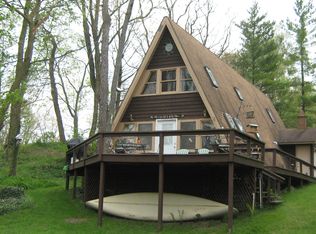 9264 W Harper Lake Rd, Kimmell, IN 46760