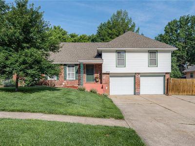 6704 N Garfield Ave, Kansas City, MO, 64118