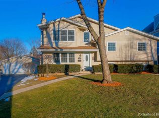 5235 Fairmount Ave, Downers Grove, IL 60515