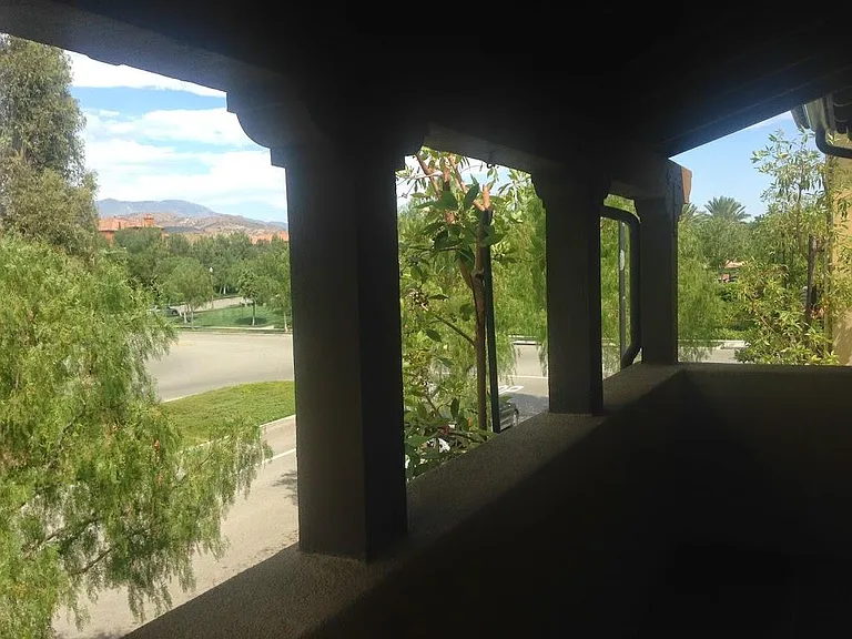 balcony - beatiful view - mountains and pool/park/tennis/basketball courts etc in leass than 2 mins walk!