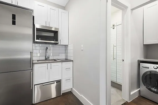 Rented by Cooper & Cooper Real Estate | media 13