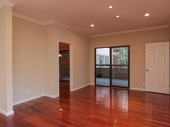 5th image of 1280 Sharon Park Dr APT 25