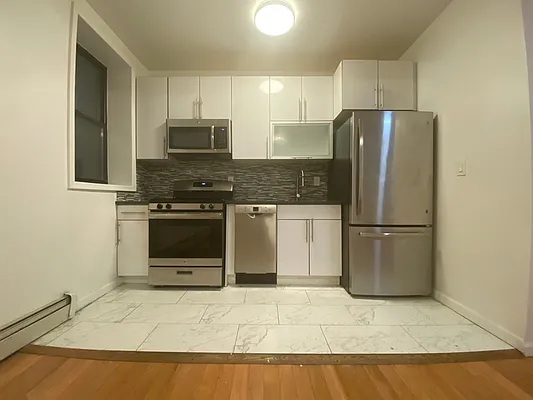 Rented by Bohemia Realty Group | media 2