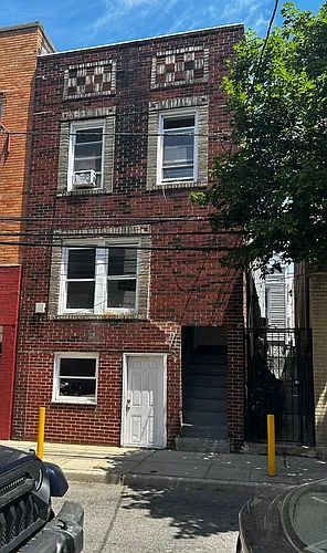 534 Lincoln St Photo 1
