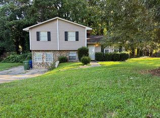 4515 Doral Dr SW, Atlanta, GA 30331