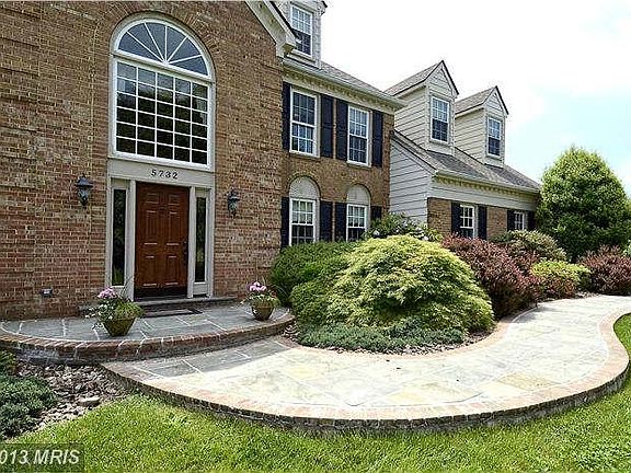 2nd image of 5732 Stanbrook Ln