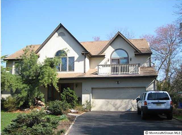 1st image of 647 McCormick Dr