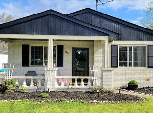 118 Brace Ave, Elyria, OH 44035