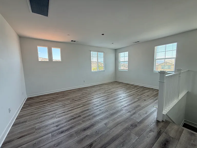 14072 Volare Ct — Photo 59