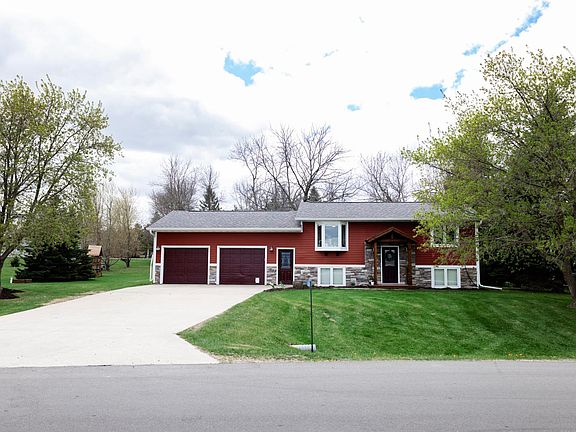 3rd image of 1312 Moor Stone Dr NE