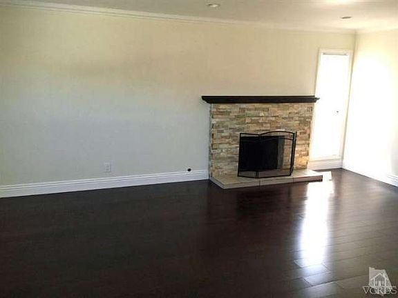 4th image of 25 Glenbrook Ave